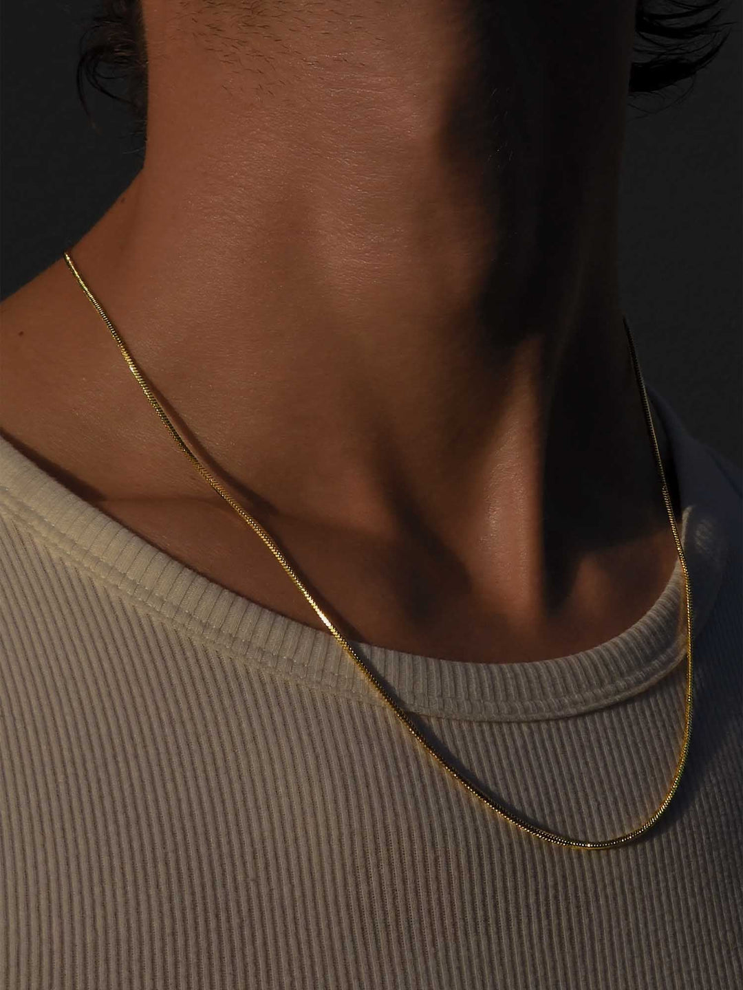 SQUARE CHAIN NECKLACE