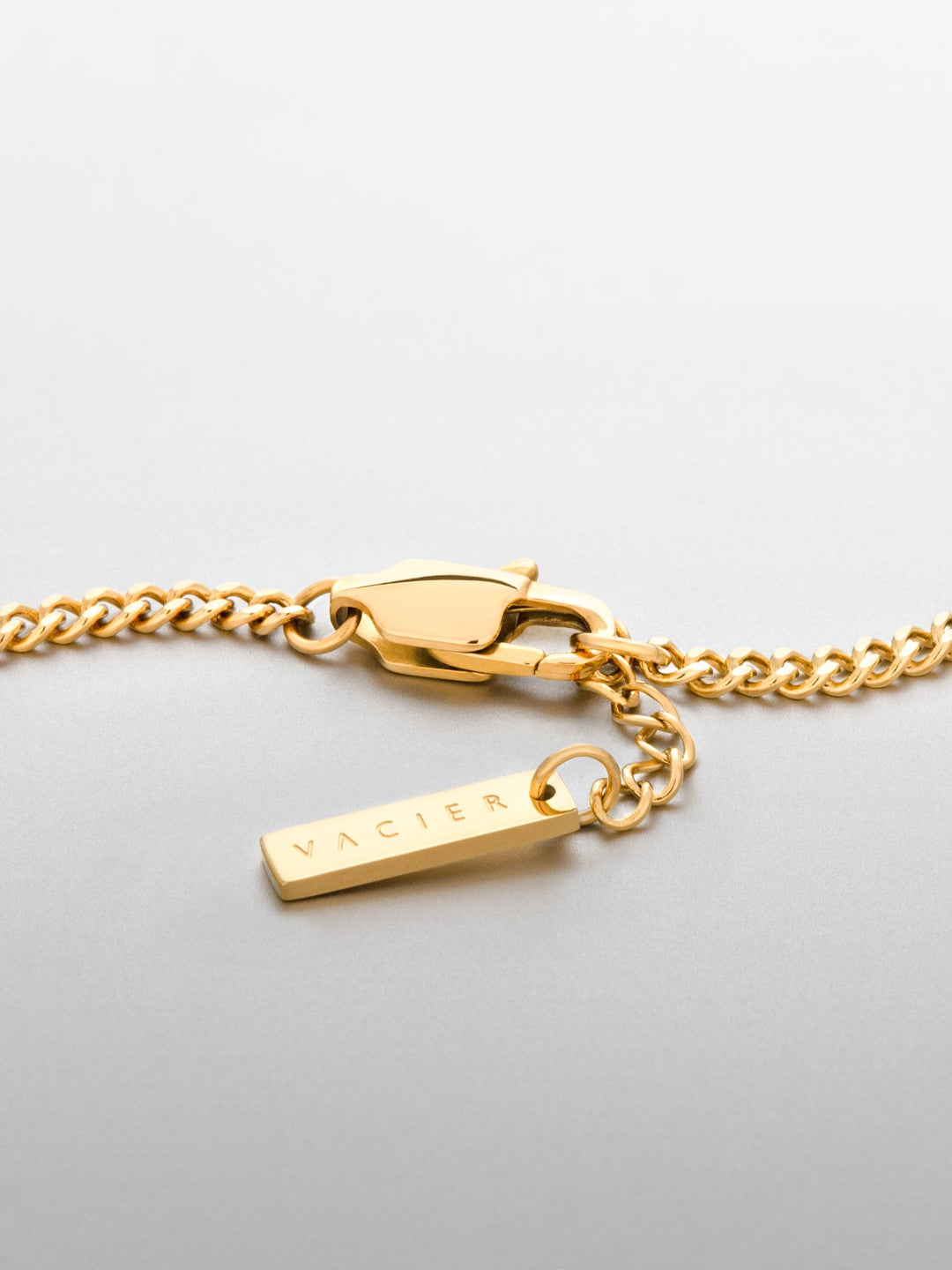 MINIMAL CHAIN BRACELET