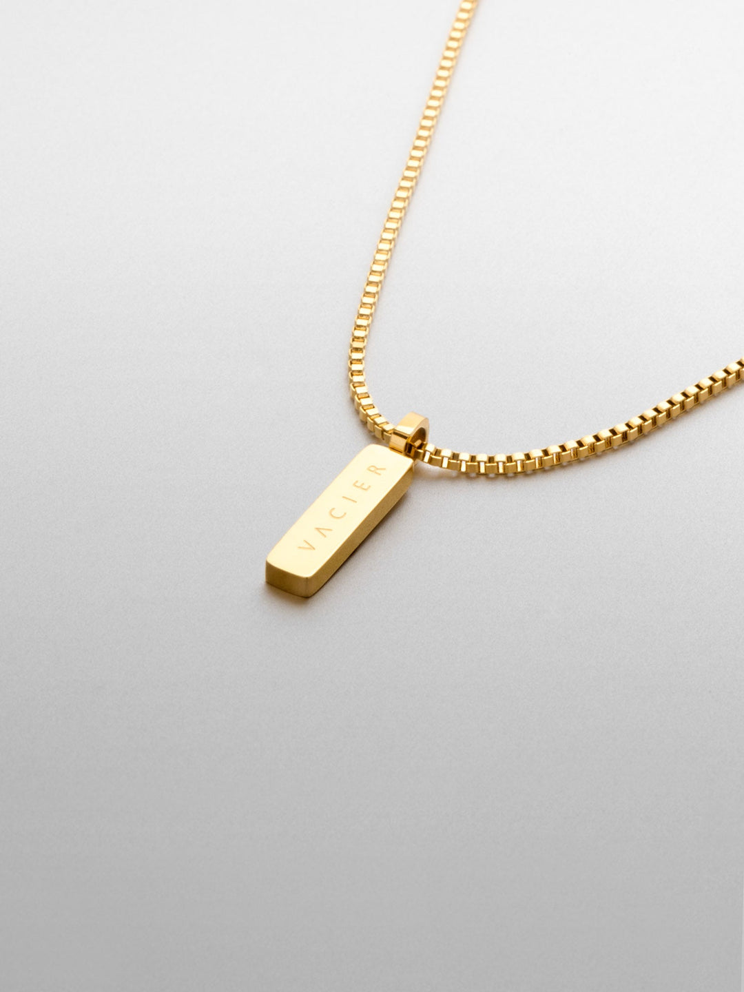 BOX PENDANT NECKLACE