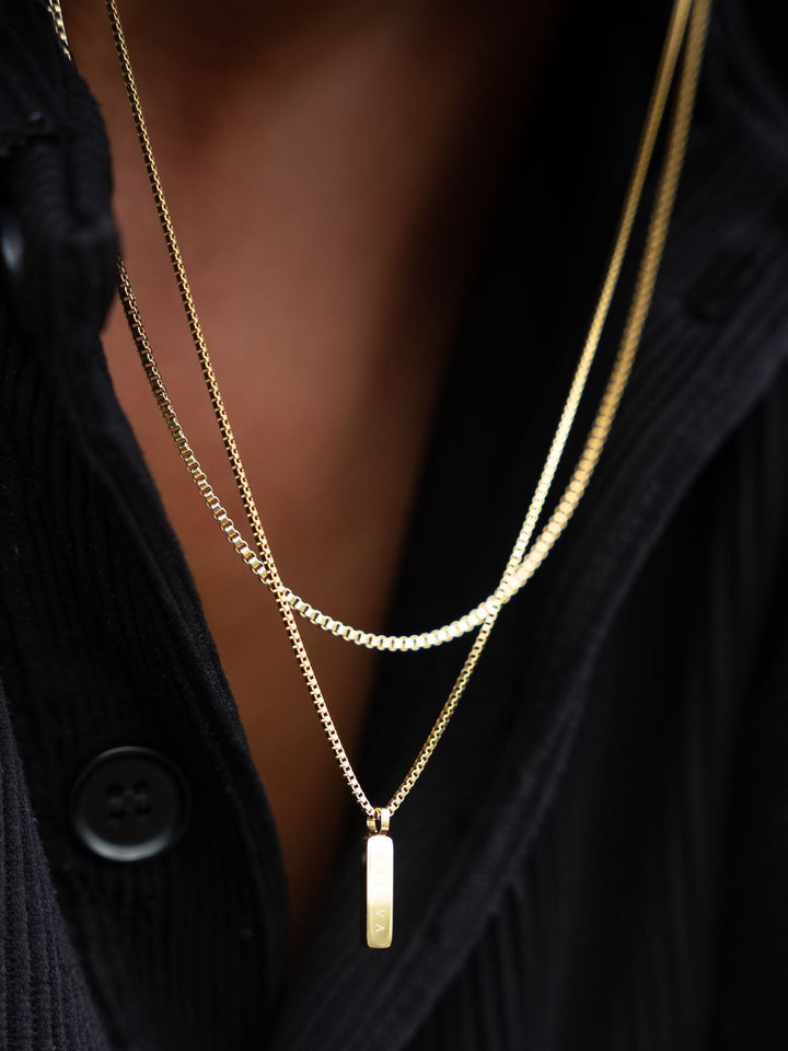 BOX PENDANT NECKLACE